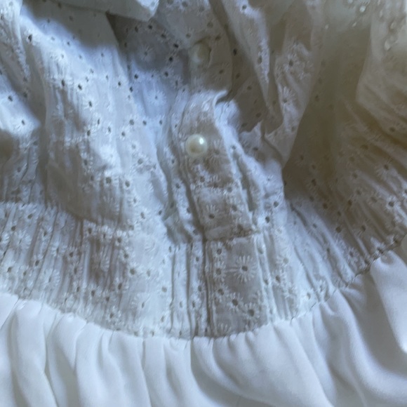 Cute off-shoulder summer white dress - Picture 6 of 12